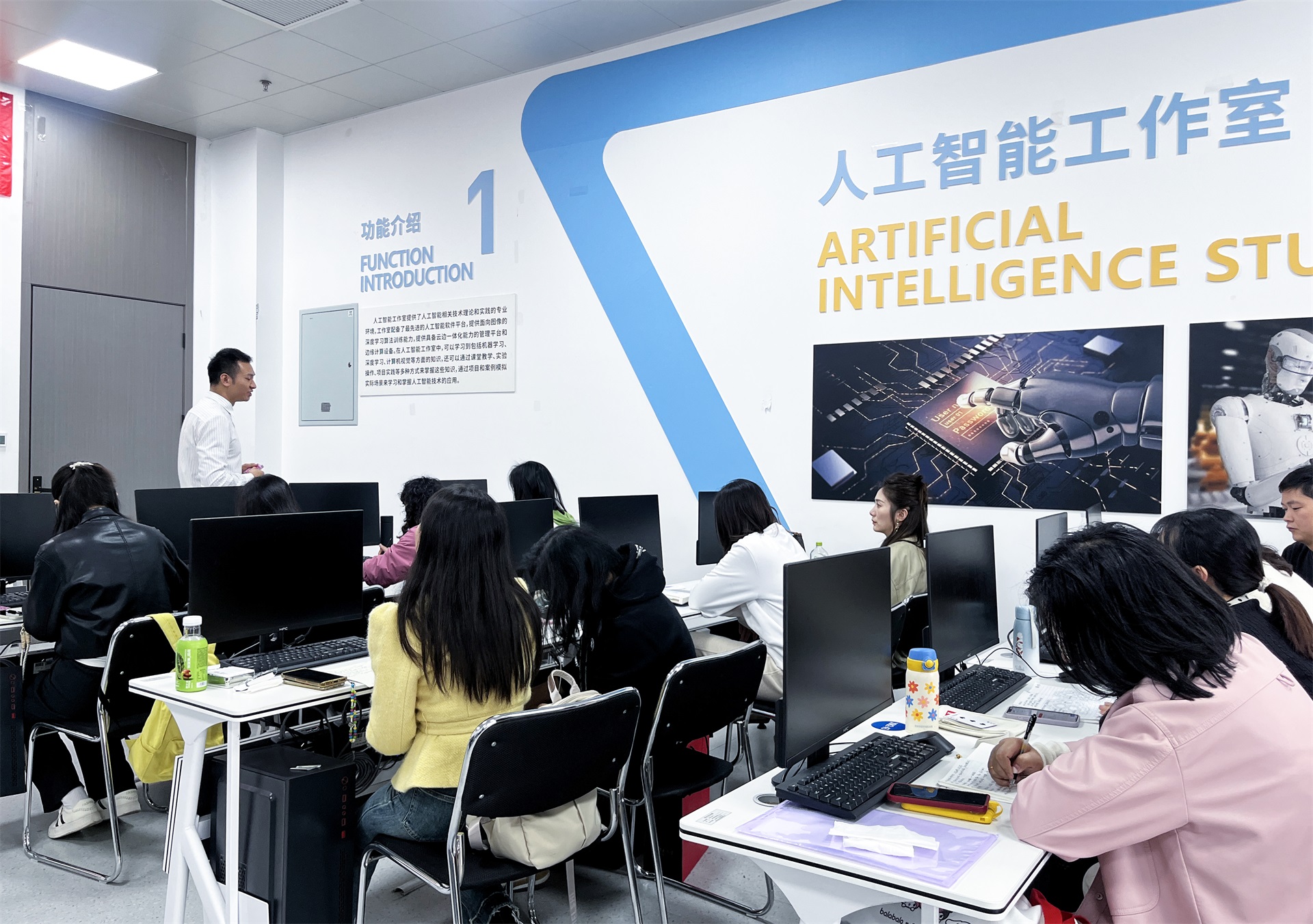 微信图片_20251107155842.jpg 微信图片_20251107155842.jpg